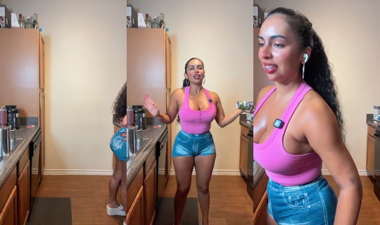 chavellasexy TikTok Live — Aug 23, 2026, 7:37 PM