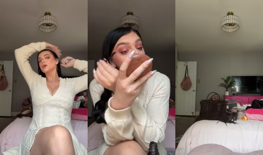 chellamerkle TikTok Live — Oct 4, 2026, 2:22 PM