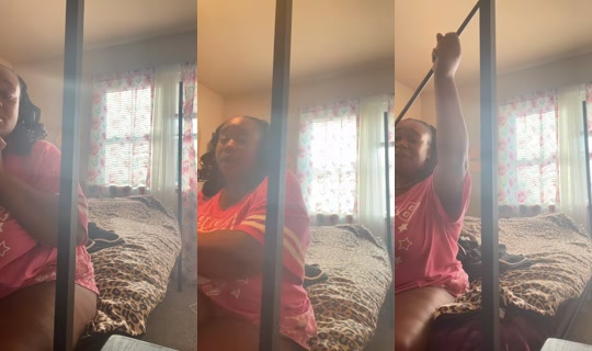 cherry.red252 TikTok Live — Oct 3, 2026, 1:52 PM