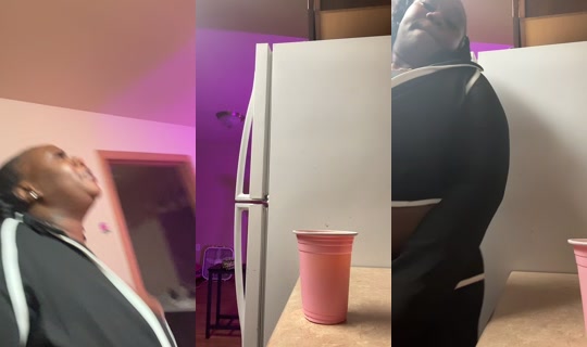 cherry.red252 TikTok Live — Oct 4, 2026, 3:33 AM