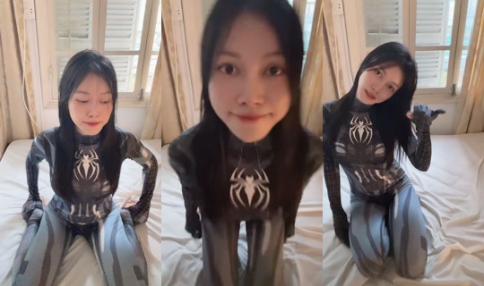 chiecbot263 TikTok Live — Aug 23, 2026, 9:21 AM