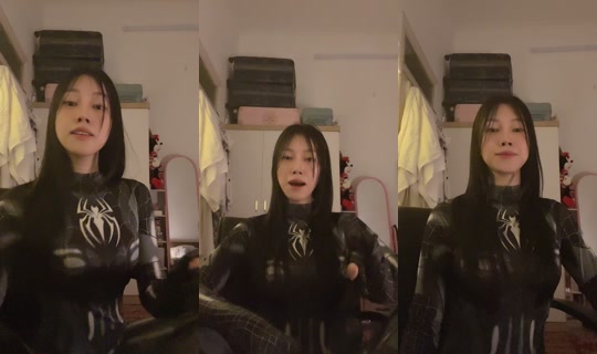 chiecbot263 TikTok Live — Aug 24, 2026, 5:38 PM