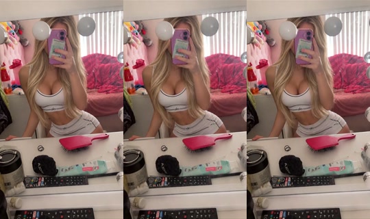 chlloxxx TikTok Live — Oct 3, 2026, 10:59 PM