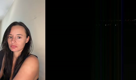 chloelyons99 TikTok Live — Oct 5, 2026, 1:36 PM