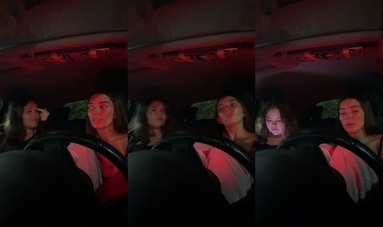 chloes_spamz0 TikTok Live — Oct 4, 2026, 10:28 PM