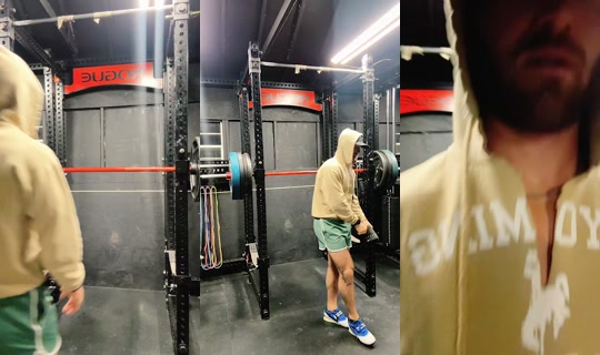 chris_fit_ TikTok Live — Aug 23, 2026, 11:27 AM