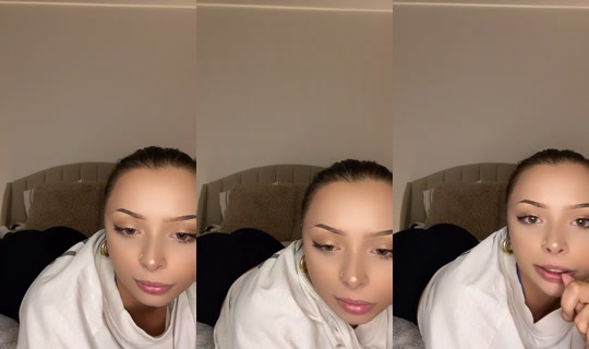 chrlt_e TikTok Live — Aug 25, 2026, 3:52 PM