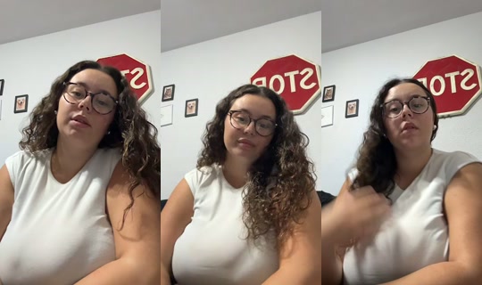 claudiia_02 TikTok Live — Sep 25, 2026, 9:06 PM
