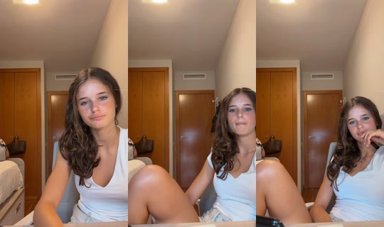 cocodianel TikTok Live — Aug 28, 2026, 12:02 PM
