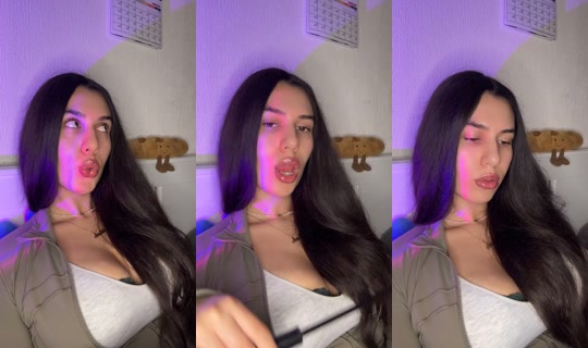 colombianaitaliana2 TikTok Live — Oct 4, 2026, 10:52 PM