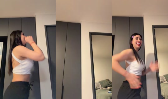 constanzabelenval TikTok Live — Oct 5, 2026, 12:37 AM