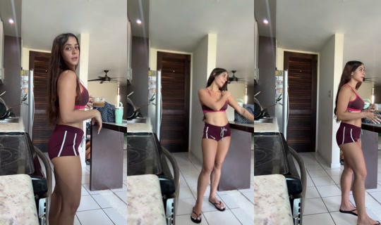 coralflores060 TikTok Live — Aug 21, 2026, 11:26 AM