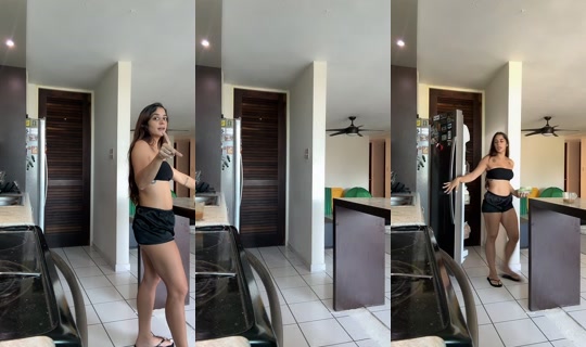 coralflores060 TikTok Live — Aug 24, 2026, 11:33 AM