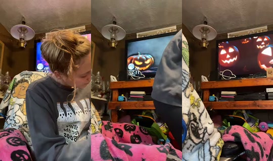 courtneyrice444 TikTok Live — Oct 3, 2026, 3:23 PM