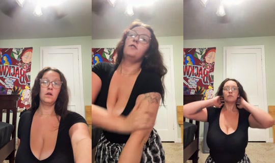 crazykaykay26 TikTok Live — Oct 1, 2026, 3:25 PM