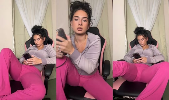 cremebrullei TikTok Live — Aug 25, 2026, 1:30 AM
