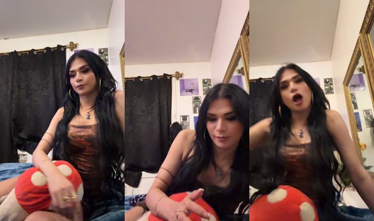 crisaril18 TikTok Live — Oct 4, 2026, 1:52 AM