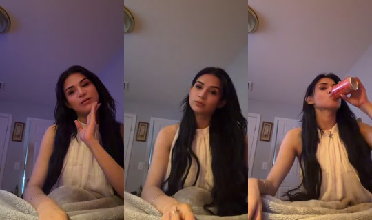 crisaril18 TikTok Live — Oct 4, 2026, 8:05 PM