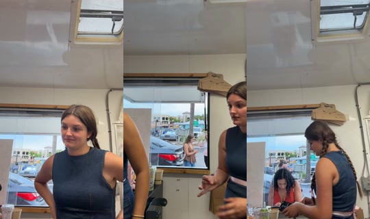 cristyscafe TikTok Live — Oct 2, 2026, 9:53 PM