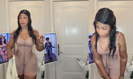 cutenatalia28 TikTok Live — Oct 3, 2026, 4:21 AM