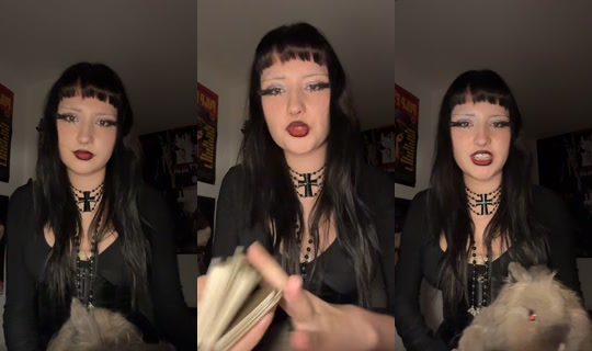 cyber_doll111 TikTok Live — Oct 3, 2026, 7:15 PM