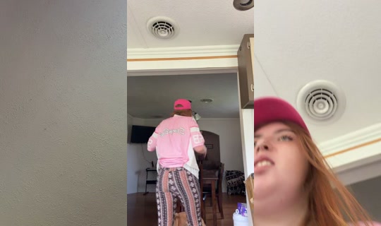 dallycatgrace TikTok Live — Aug 26, 2026, 1:37 PM