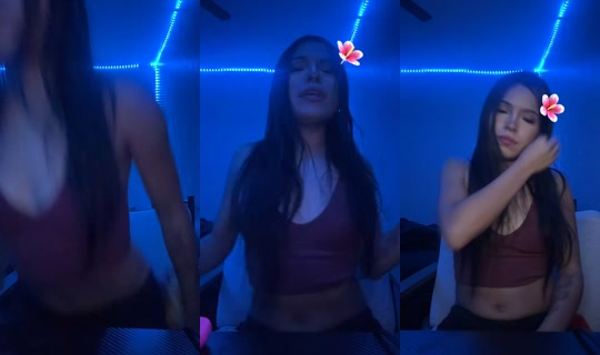 danica.elena TikTok Live — Oct 1, 2026, 4:44 PM