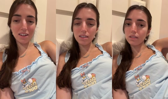 debbie998 TikTok Live — Oct 2, 2026, 6:37 AM