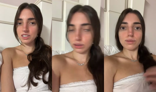 debbie998 TikTok Live — Oct 3, 2026, 7:28 AM