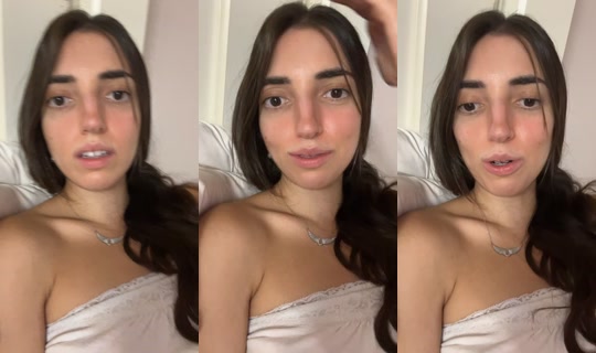 debbie998 TikTok Live — Oct 3, 2026, 8:18 AM