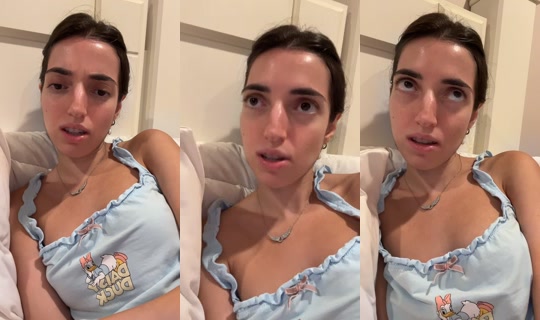 debbie998 TikTok Live — Oct 7, 2026, 8:36 AM