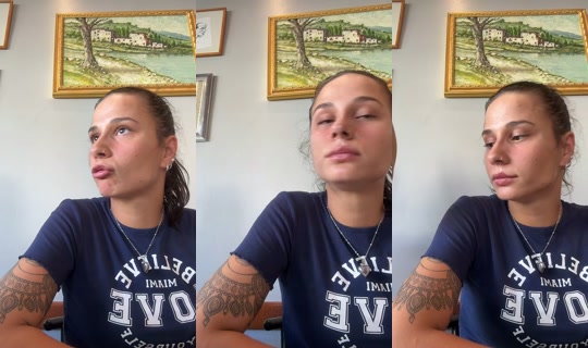 deeaa16_ TikTok Live — Aug 29, 2026, 12:34 PM