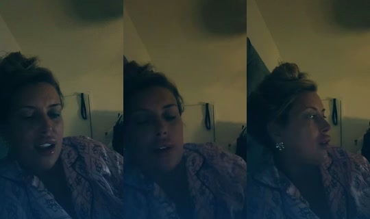 deeessex26 TikTok Live — Oct 1, 2026, 11:09 PM