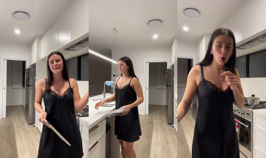 defnotjuilia TikTok Live — Aug 20, 2026, 10:43 AM