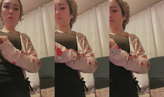 delihatun532 TikTok Live — Oct 3, 2026, 6:48 PM