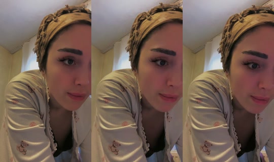 delihatun532 TikTok Live — Oct 4, 2026, 12:30 PM