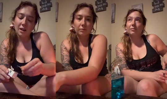 dellaniewilliams TikTok Live — Oct 7, 2026, 3:06 AM