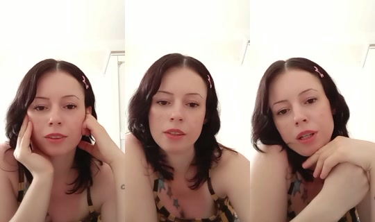 derinderinn16 TikTok Live — Aug 26, 2026, 1:36 PM