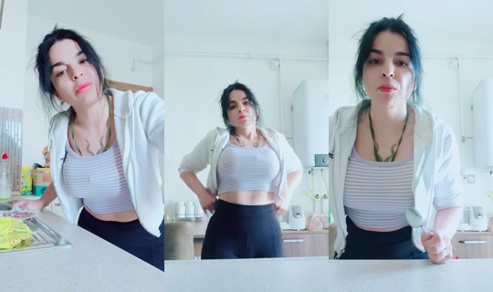 deryayedekkkk TikTok Live — Oct 3, 2026, 11:33 AM