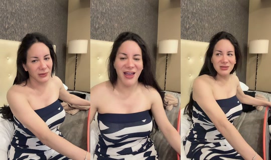 devanhi_munecabella TikTok Live — Aug 24, 2026, 7:23 AM