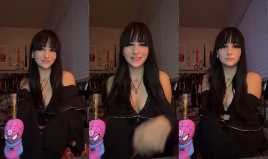 devilbabyjane222 TikTok Live — Sep 26, 2026, 5:23 AM
