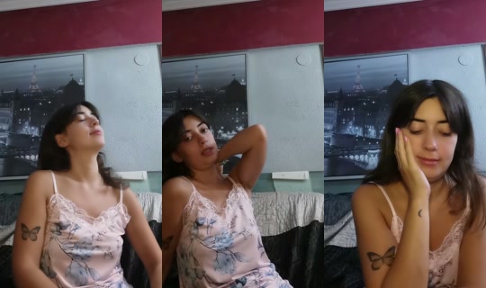 dinorahks TikTok Live — Oct 4, 2026, 12:23 AM