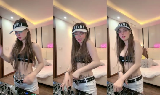 dj_miu_miu TikTok Live — Sep 15, 2026, 8:12 AM