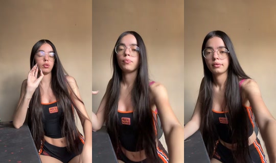 docinhoya0 TikTok Live — Aug 26, 2026, 3:43 PM