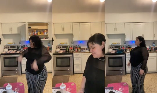 dontsensemee TikTok Live — Oct 3, 2026, 6:52 PM