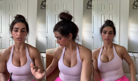 doonia.j TikTok Live — Aug 23, 2026, 5:02 PM