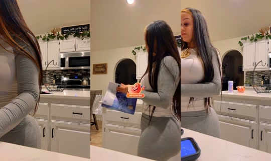 dopechick692 TikTok Live — Oct 3, 2026, 3:21 AM