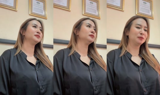 dosenbahasainggris TikTok Live — Sep 30, 2026, 2:02 AM