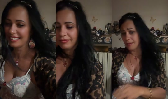 dydychandramuky TikTok Live — Aug 23, 2026, 10:45 PM
