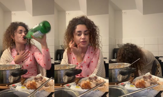 e.kck08 TikTok Live — Oct 3, 2026, 12:43 AM